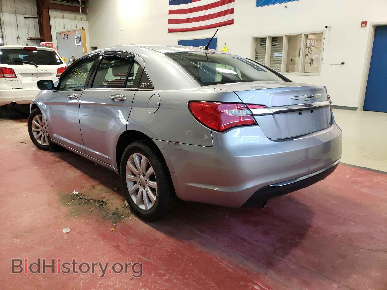 2013 CHRYSLER 200 - VIN: 1C3CCBCG7DN575444 - Фото 3