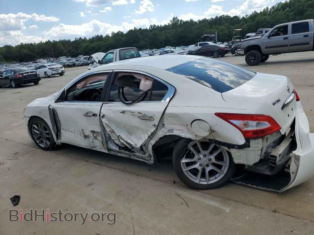 2011 NISSAN MAXIMA - VIN: 1N4AA5APXBC834228 - Фото 2