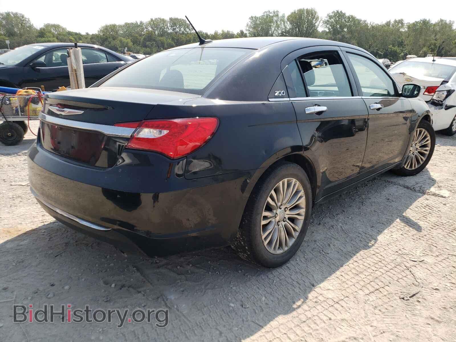 2013 CHRYSLER 200 - VIN: 1C3CCBCG3DN578065 - Photo 4