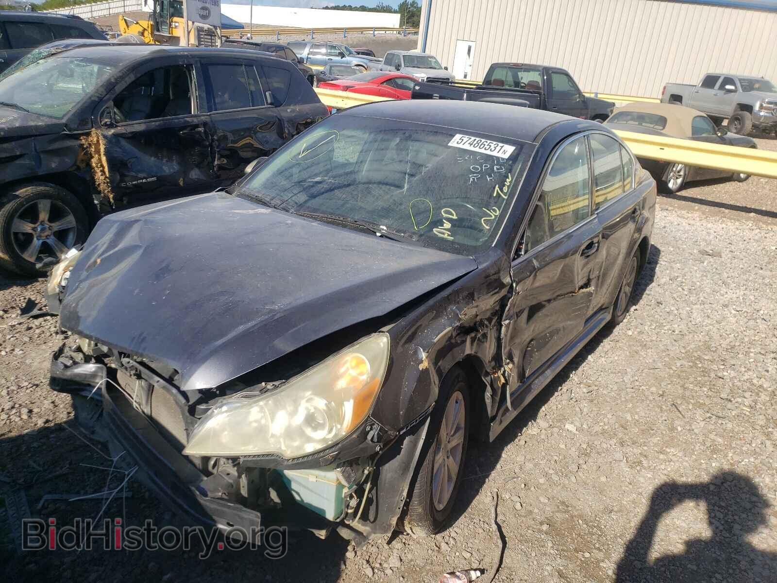 2011 SUBARU LEGACY - VIN: 4S3BMBC63B3230187 - Фото 2