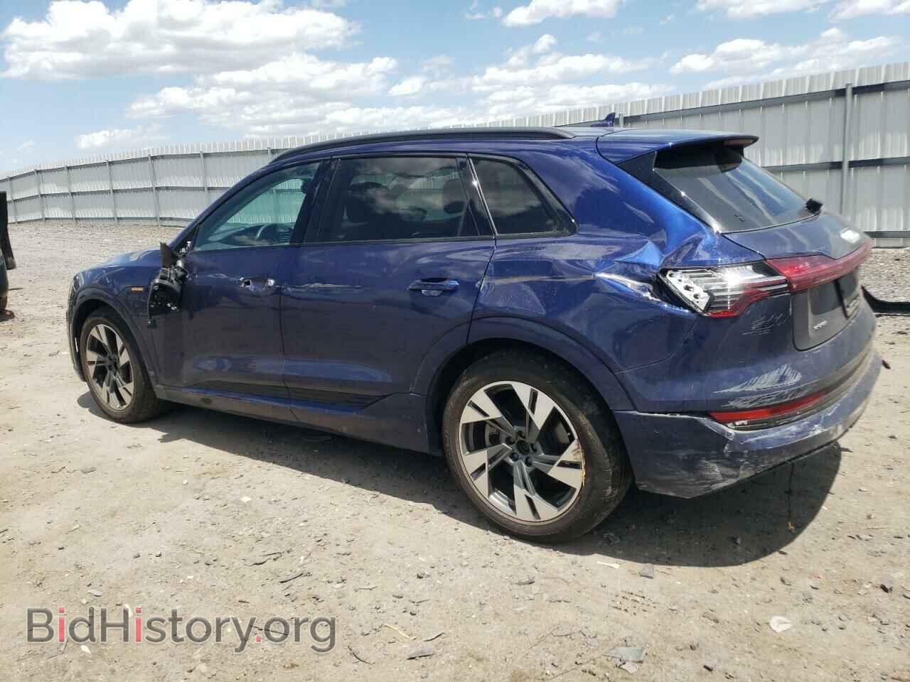 2021 AUDI E-TRON - VIN: WA1AAAGE7MB012403 - Фото 2