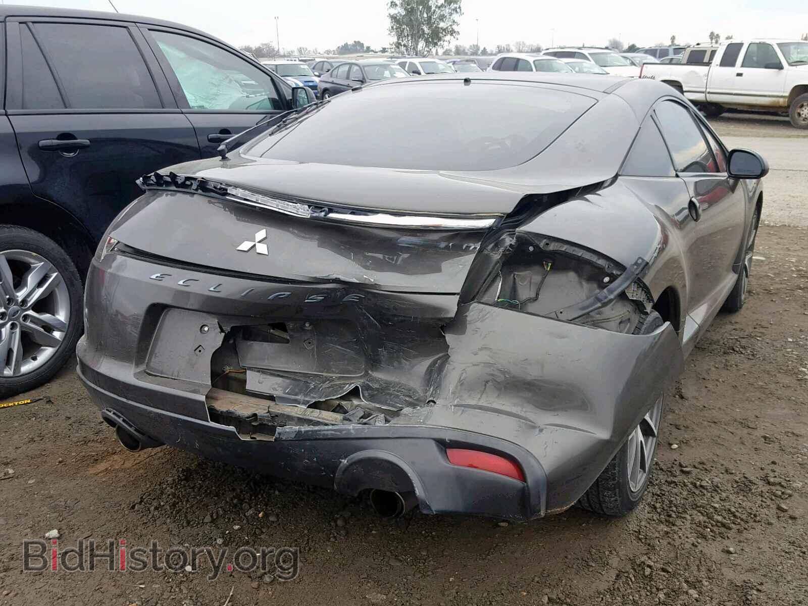 2011 MITSUBISHI ECLIPSE - VIN: 4A31K5DF3BE002547 - Photo 4