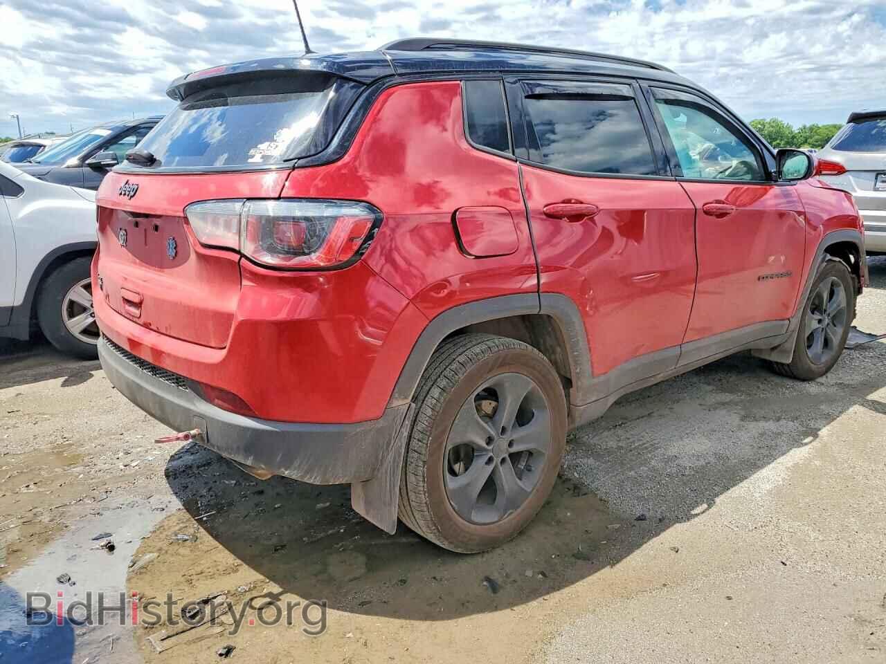 2018 JEEP COMPASS - VIN: 3C4NJDBB2JT433834 - Фото 3