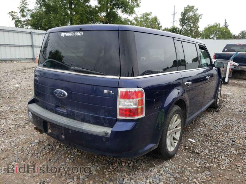 2011 Ford FLEX (VIN 2FMGK5CC8BBD31370) — фото 4 из 10