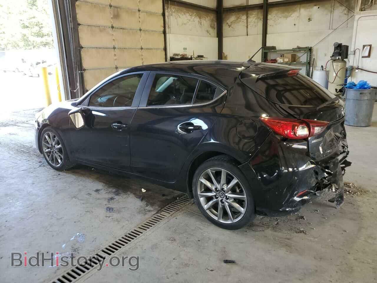 2018 MAZDA 3 - VIN: 3MZBN1L32JM212237 - Фото 2
