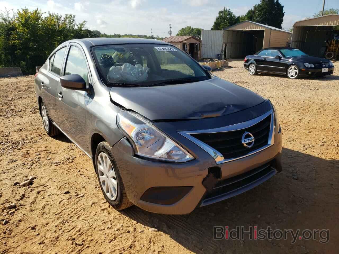 Photo 3N1CN7AP7JL835507 - NISSAN VERSA 2018