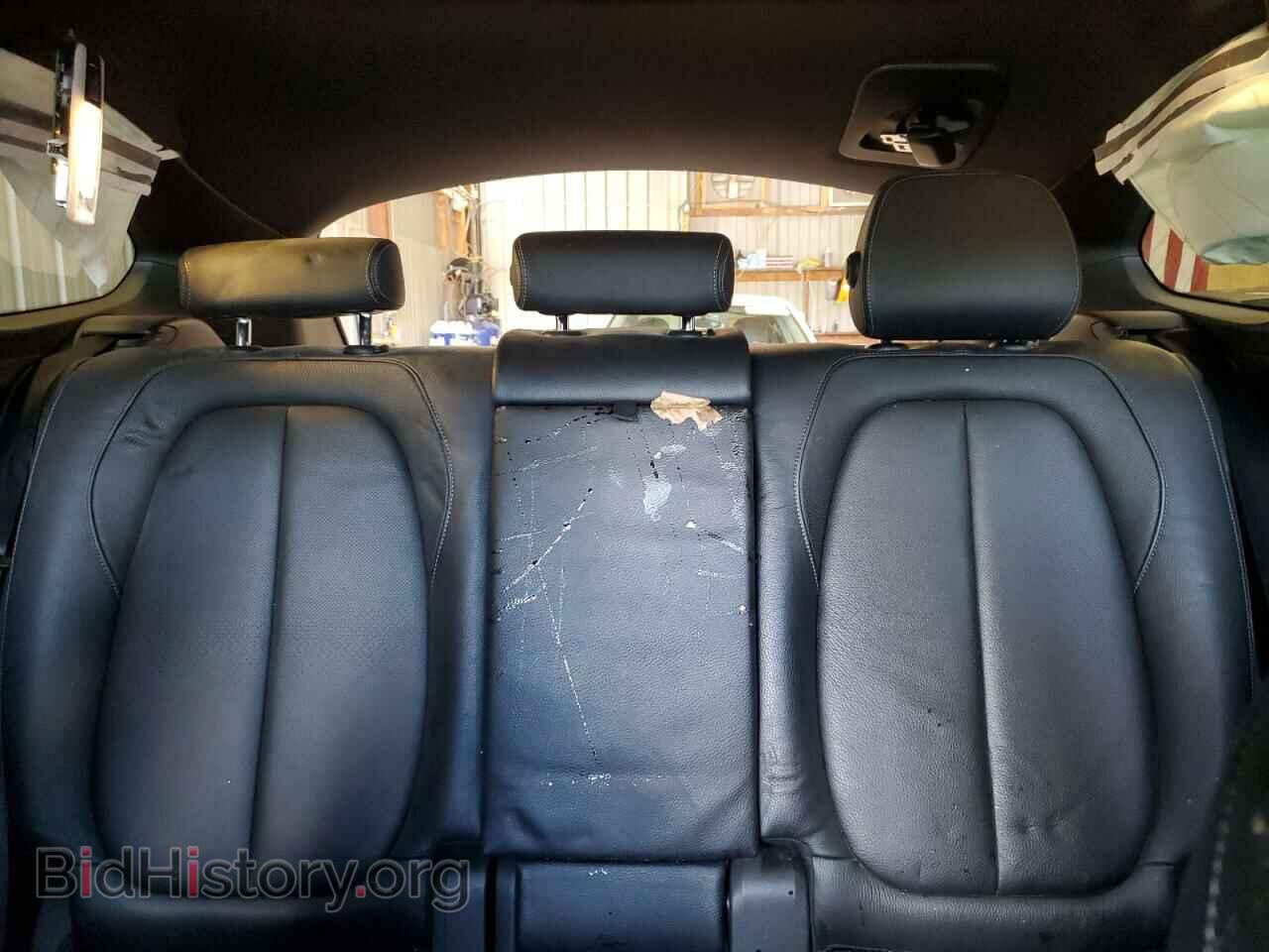2018 BMW X1 - VIN: WBXHT3C31J5L28049 - Фото 10