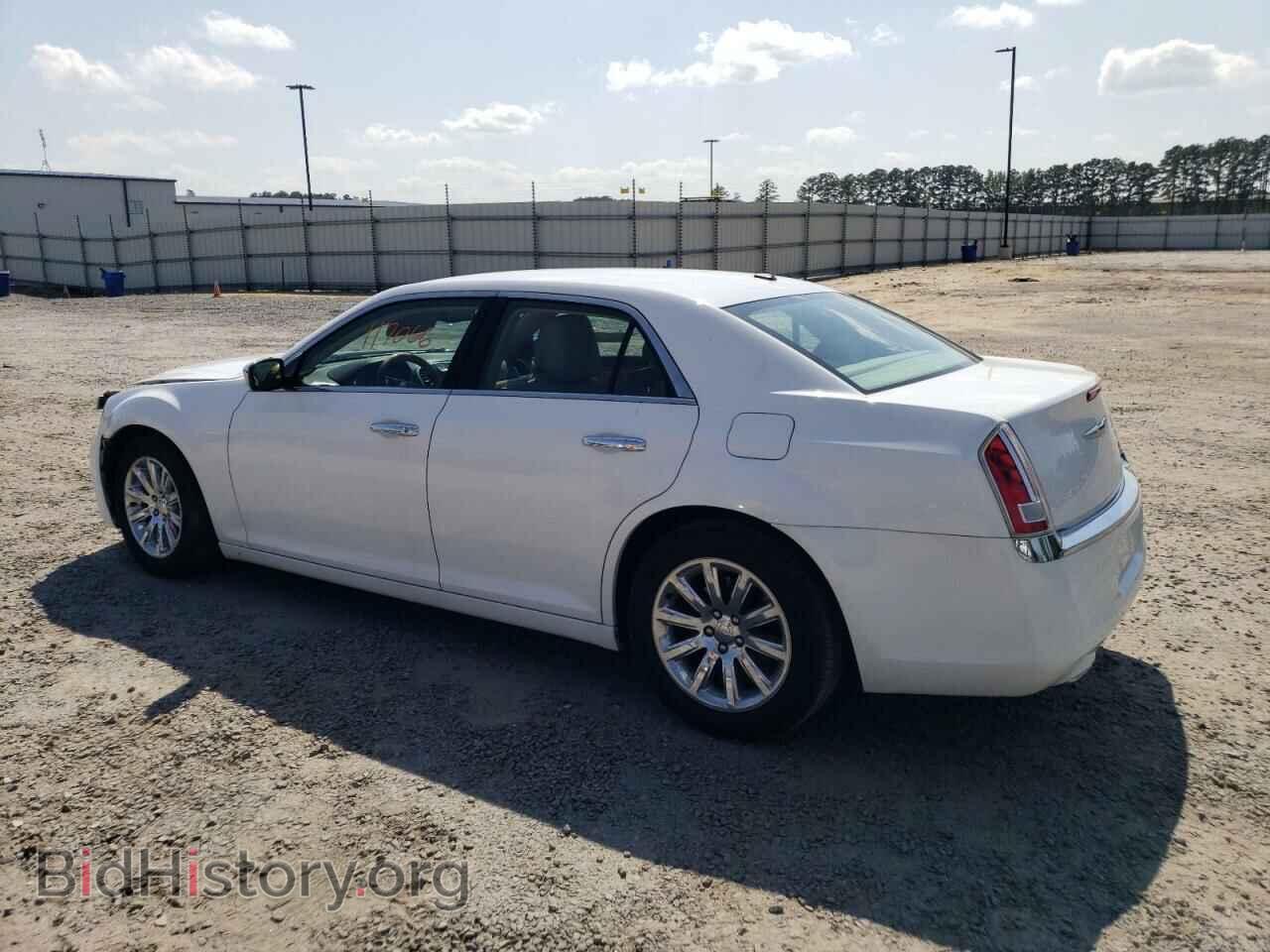 2013 CHRYSLER 300 - VIN: 2C3CCAET4DH523718 - Фото 2