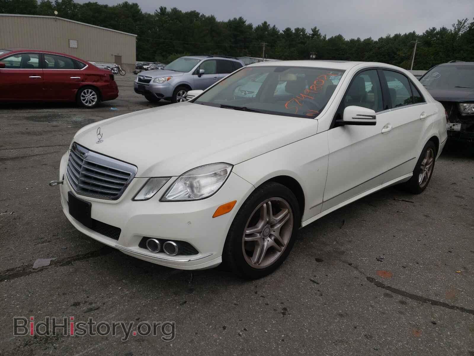 2011 MERCEDES-BENZ E-CLASS - VIN: WDDHF8HB6BA434853 - Фото 2
