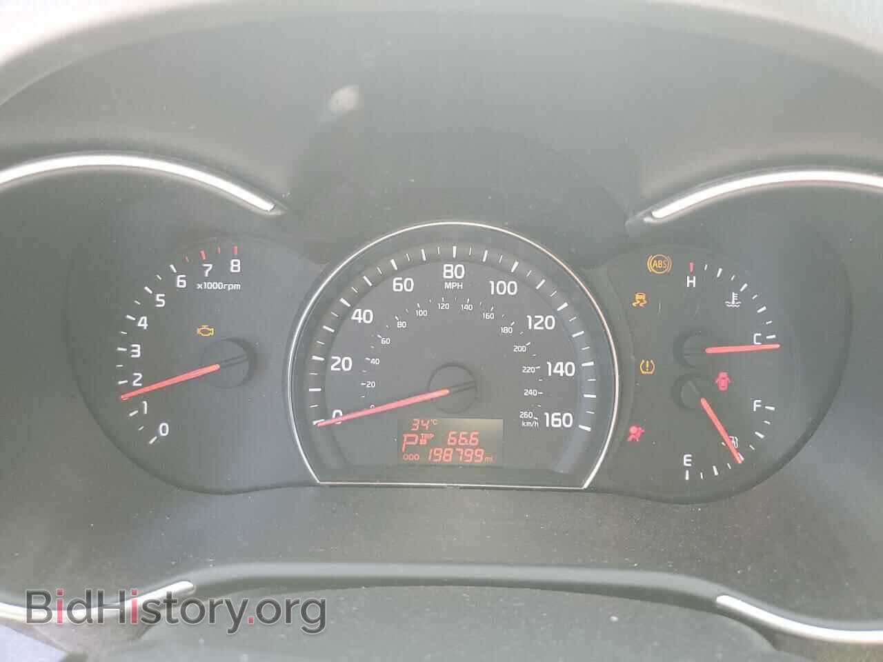 2014 KIA SORENTO - VIN: 5XYKT3A67EG461489 - Фото 9