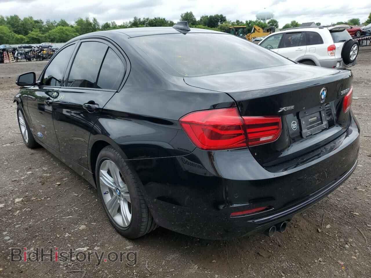 2016 BMW 3 SERIES - VIN: WBA8E3G53GNU05464 - Фото 2