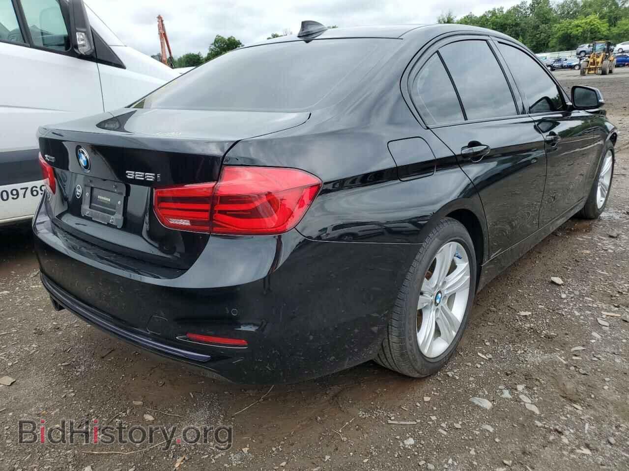2016 BMW 3 SERIES - VIN: WBA8E3G53GNU05464 - Фото 3