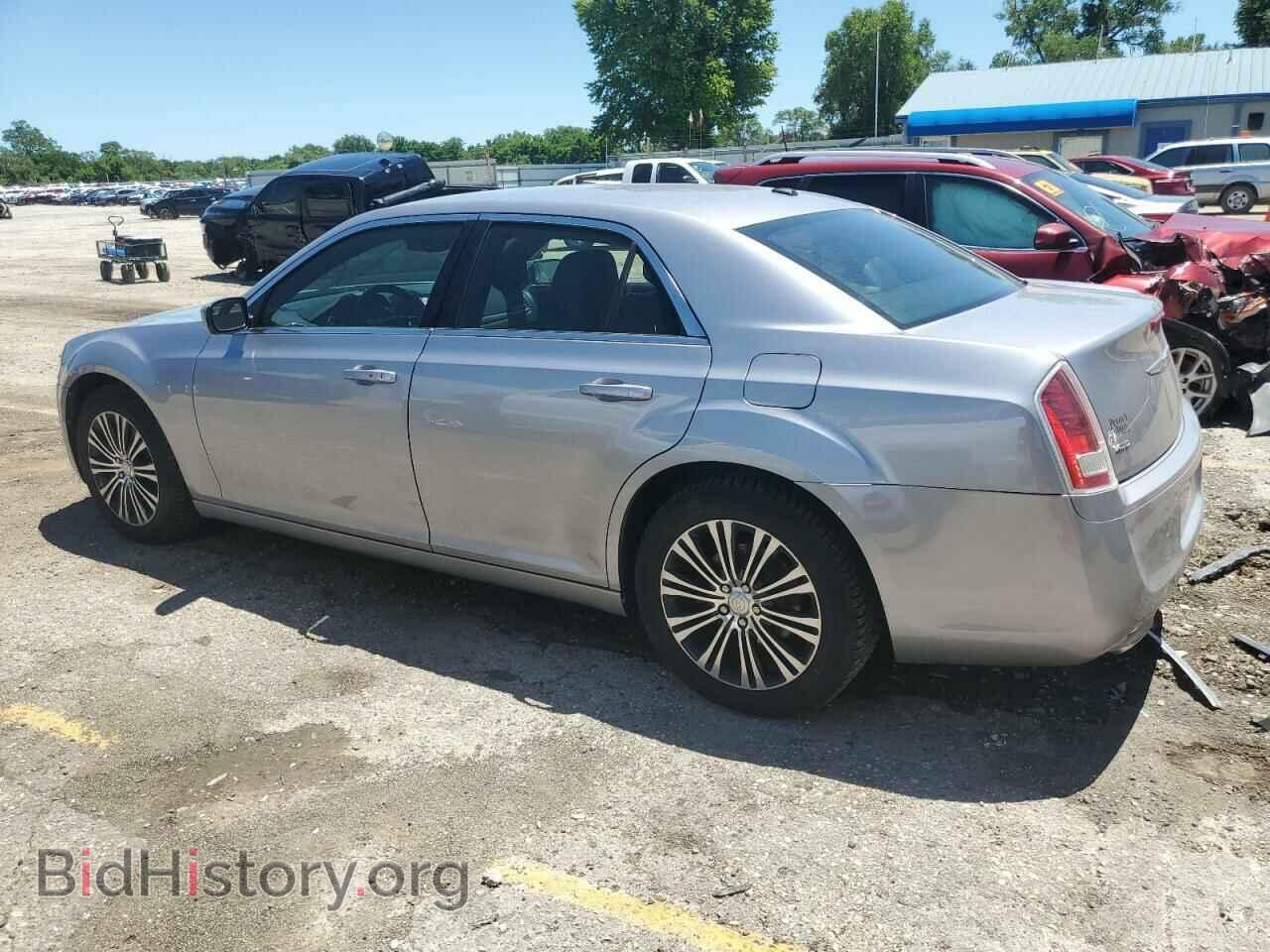 2013 CHRYSLER 300 - VIN: 2C3CCAGG1DH595427 - Фото 2