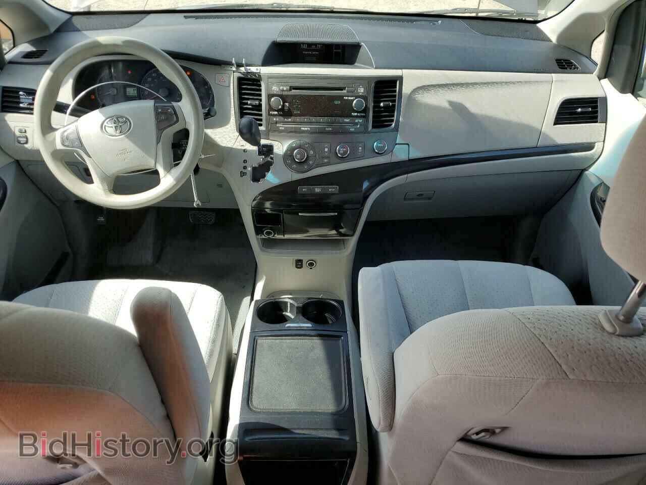 2012 TOYOTA SIENNA - VIN: 5TDKA3DC6CS010819 - Фото 8