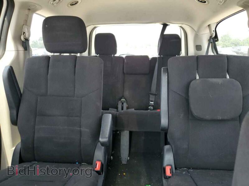 2011 Dodge CARAVAN (VIN 2D4RN4DG2BR690692) — photo 10 of 13