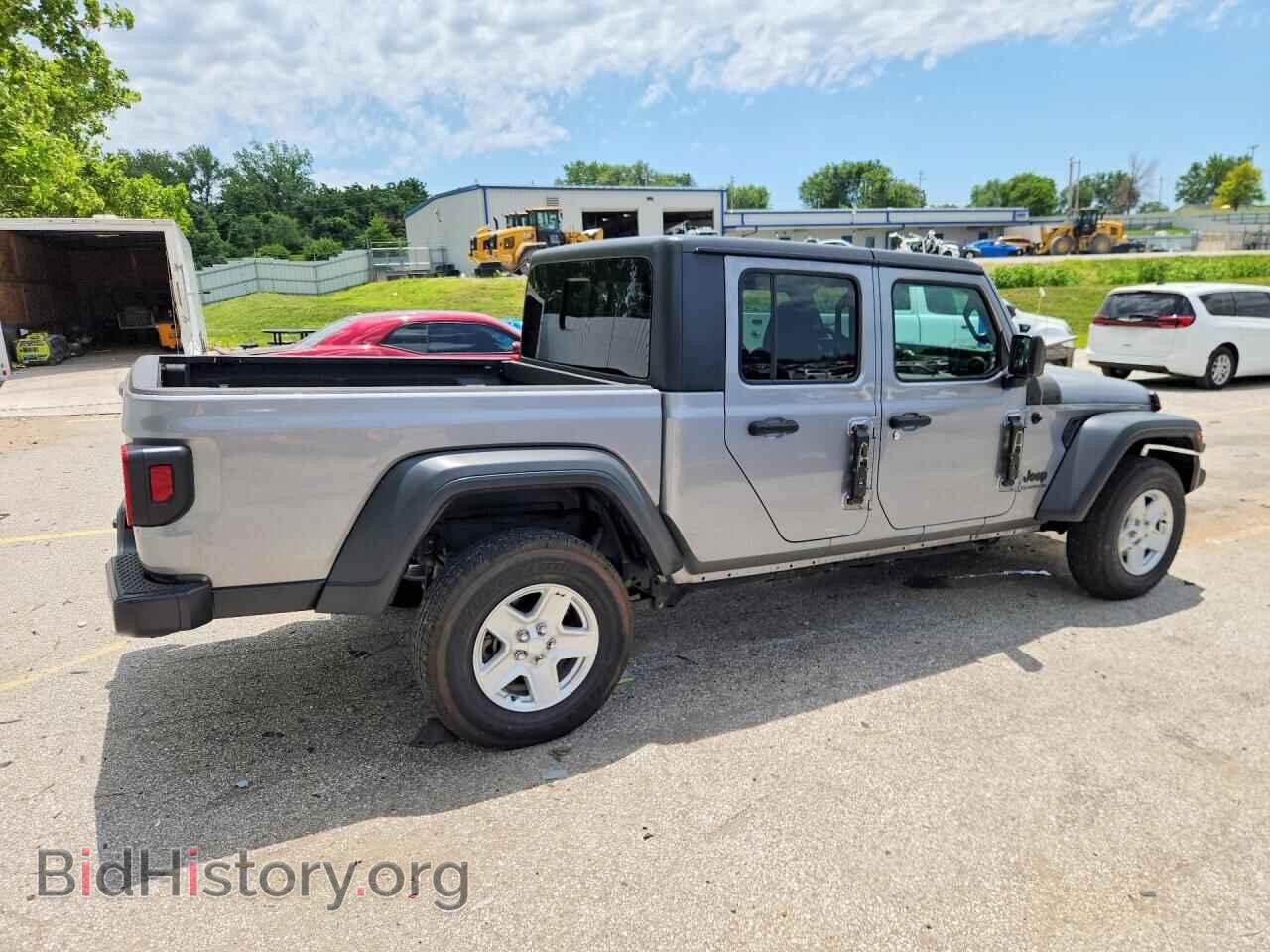 2020 JEEP GLADIATOR - VIN: 1C6HJTAG7LL108848 - Фото 3