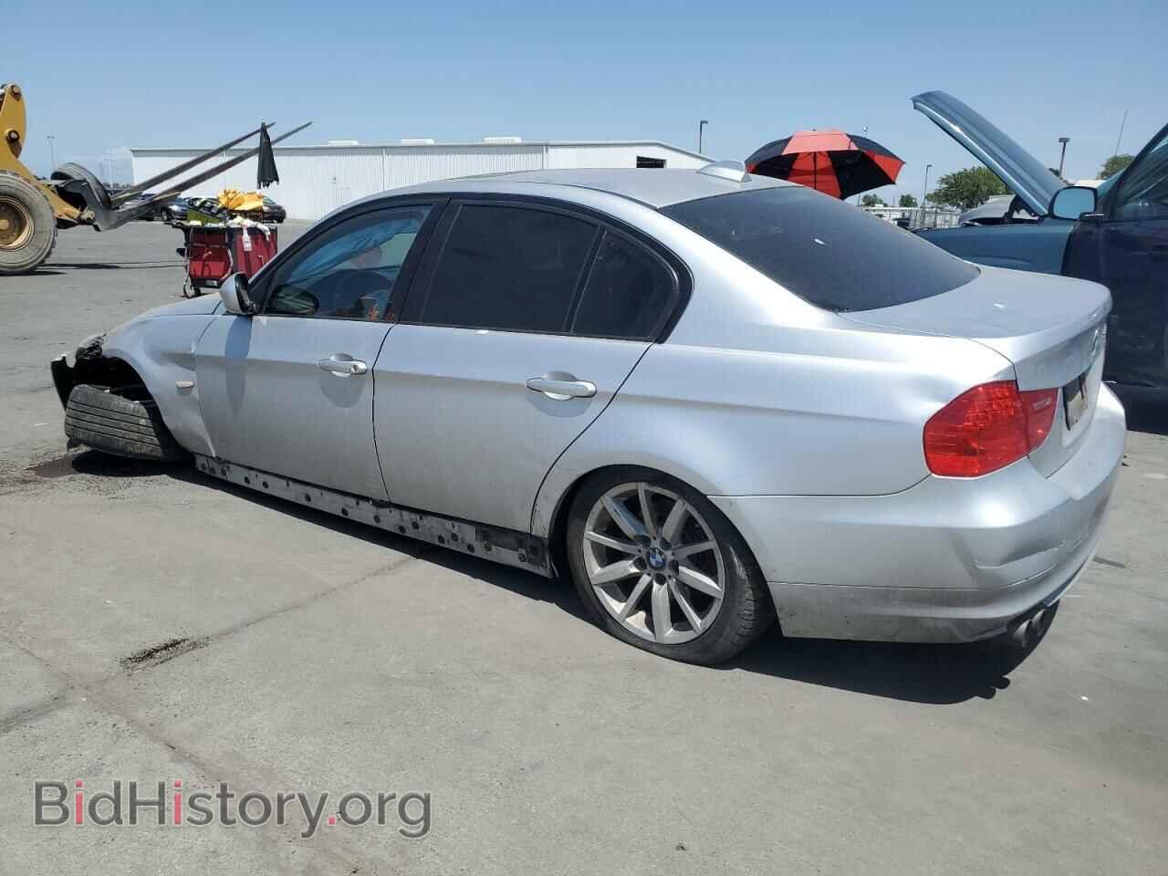 2011 BMW 3 SERIES - VIN: WBAPH5G59BNM76384 - Фото 2