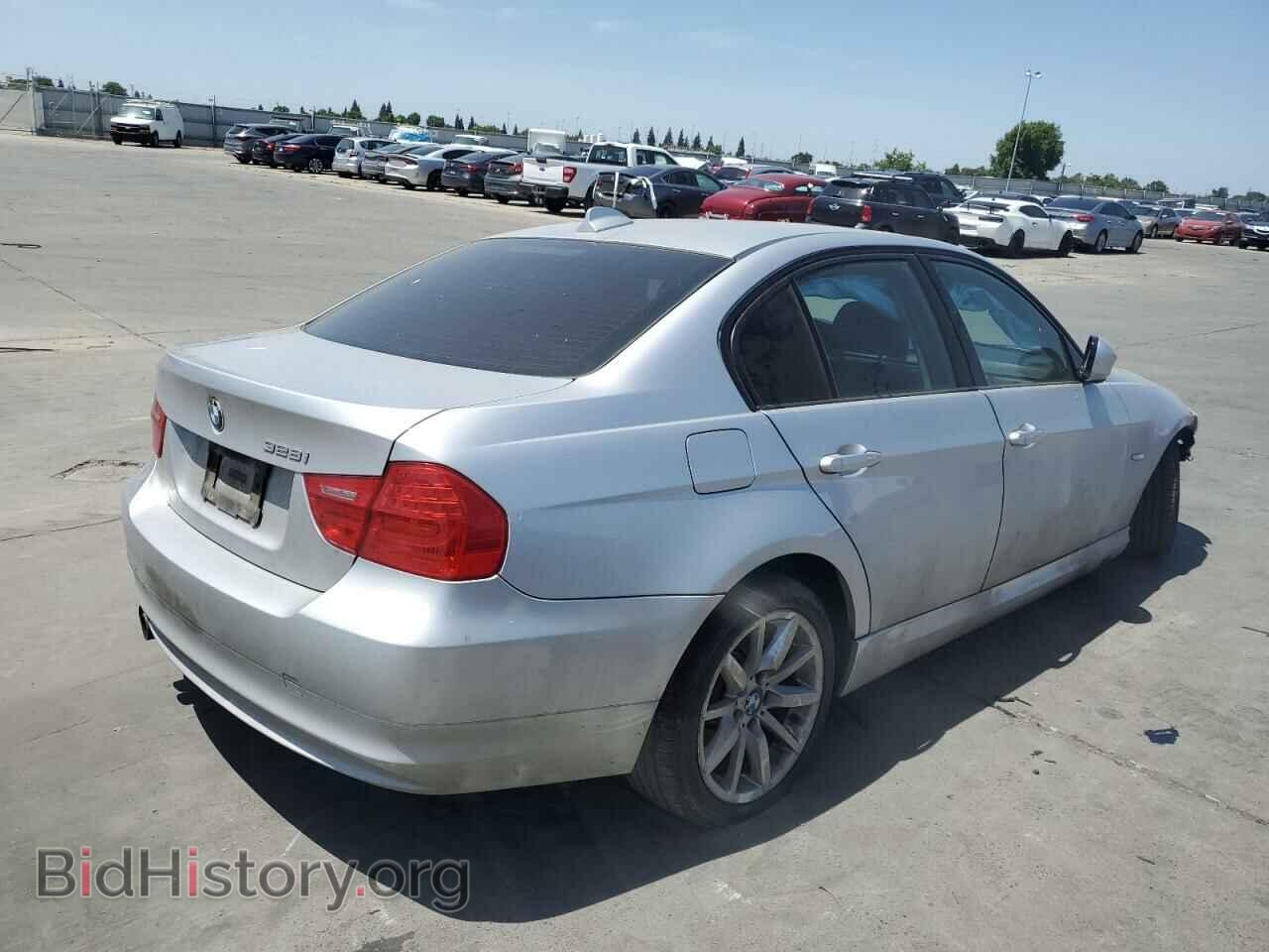 2011 BMW 3 SERIES - VIN: WBAPH5G59BNM76384 - Фото 3