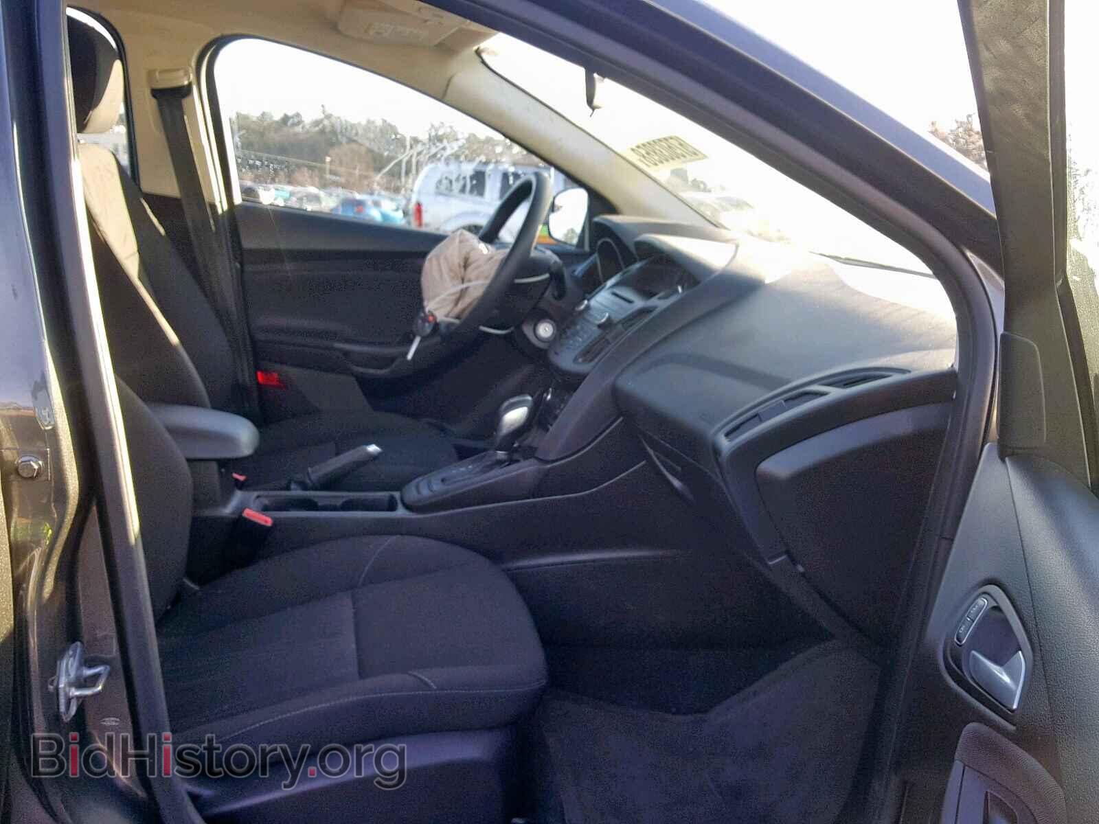 2016 FORD FOCUS - VIN: 1FADP3F22GL223596 - Photo 5