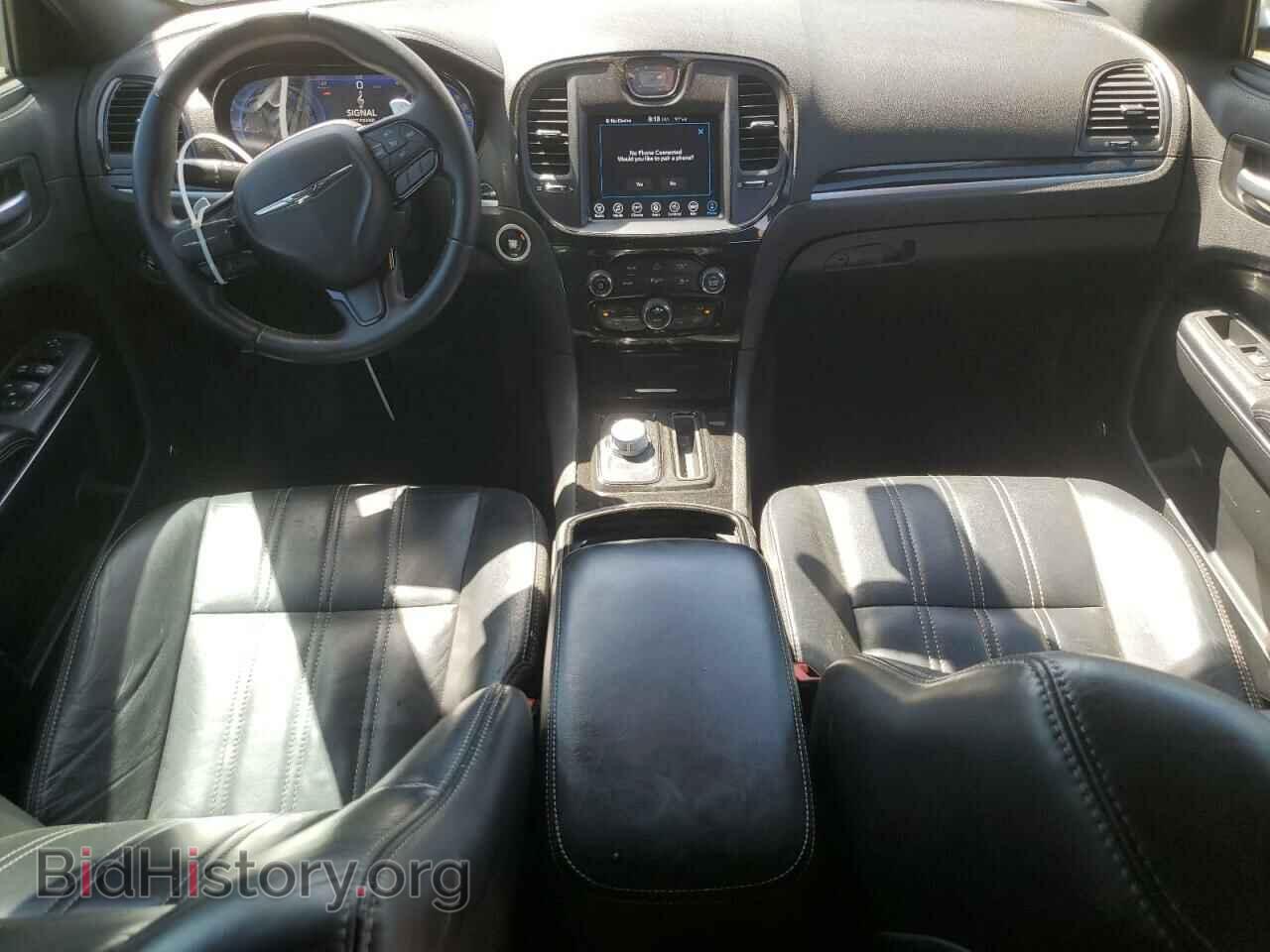 2017 CHRYSLER 300 - VIN: 2C3CCABG7HH553826 - Фото 8