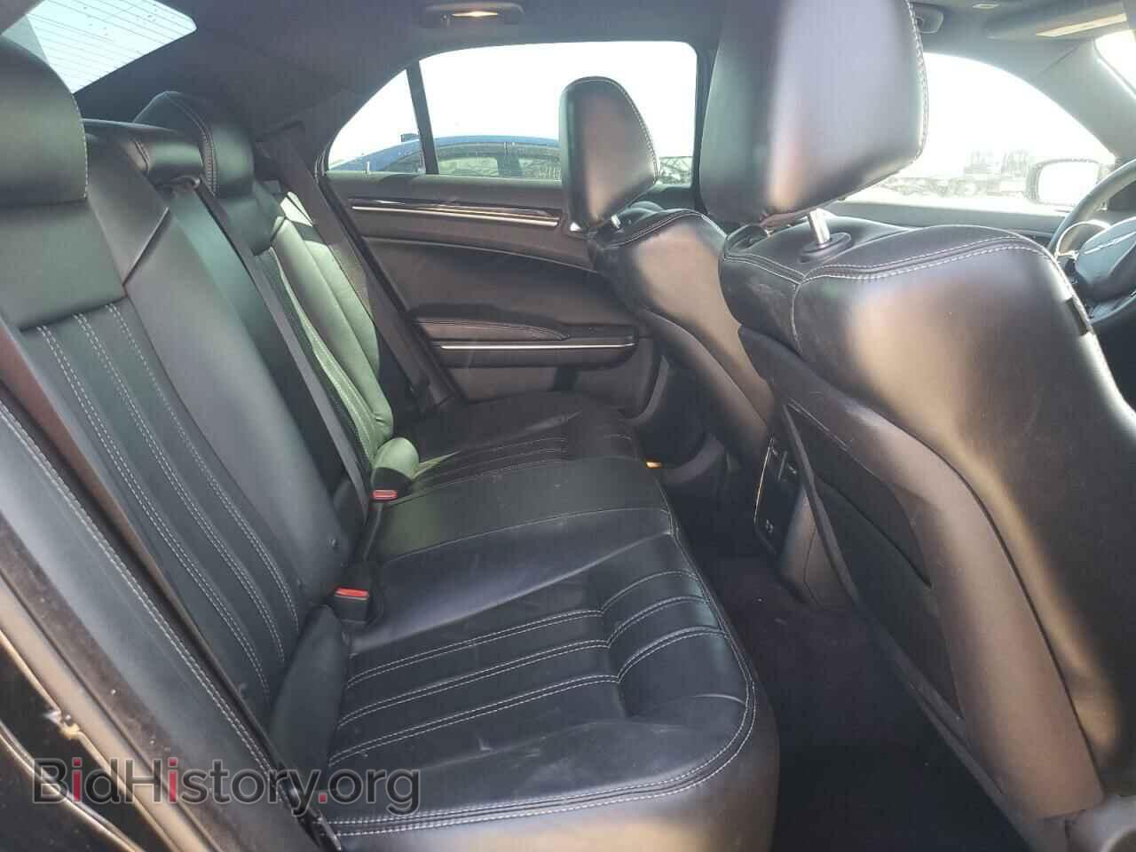 2017 CHRYSLER 300 - VIN: 2C3CCABG7HH553826 - Фото 10
