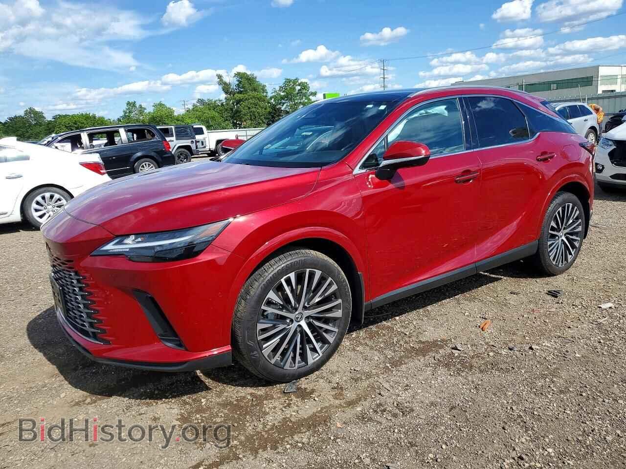 Фотография 2T2BBMCA3SC076654 - LEXUS RX300 2025