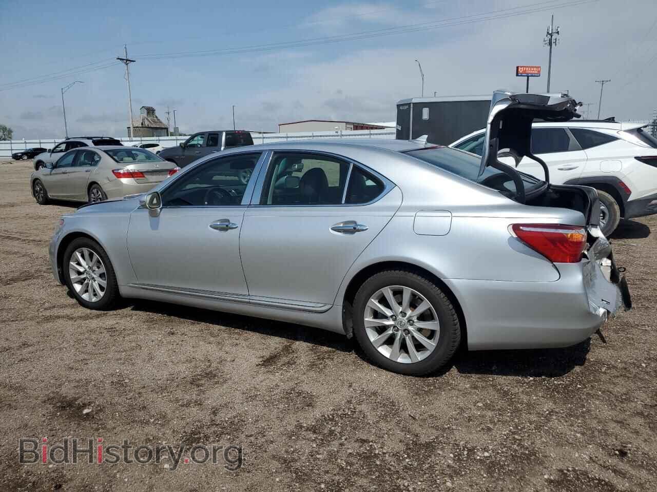 2012 LEXUS LS460 - VIN: JTHCL5EF5C5014447 - Photo 2
