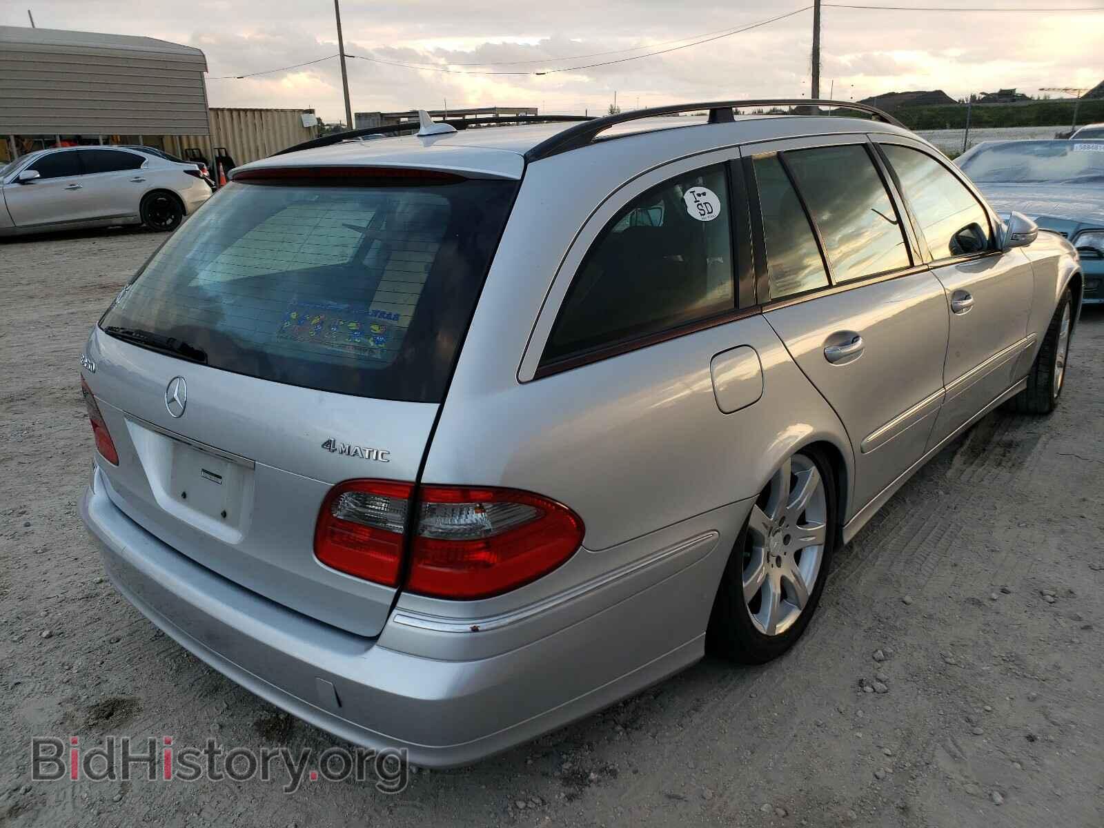 2008 MERCEDES-BENZ E-CLASS - VIN: WDBUH87X58B285353 - Фото 4