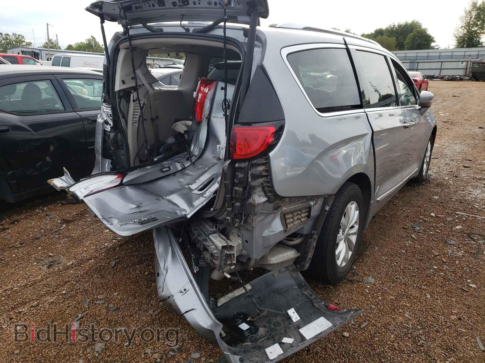 2018 CHRYSLER PACIFICA - VIN: 2C4RC1BG0JR233835 - Photo 4