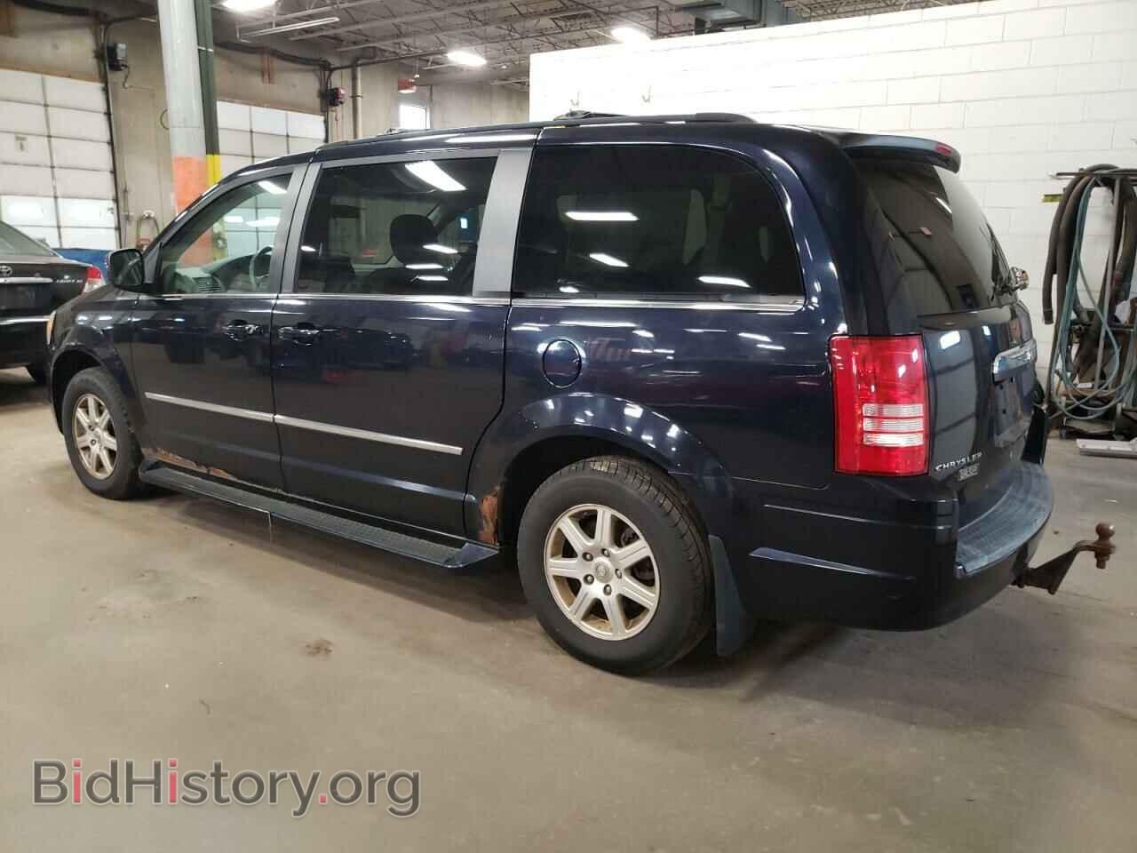 2010 CHRYSLER MINIVAN - VIN: 2A4RR5D14AR140972 - Фото 2