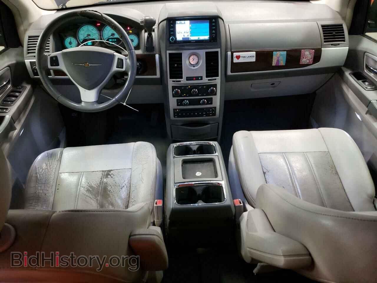 2010 CHRYSLER MINIVAN - VIN: 2A4RR5D14AR140972 - Фото 8