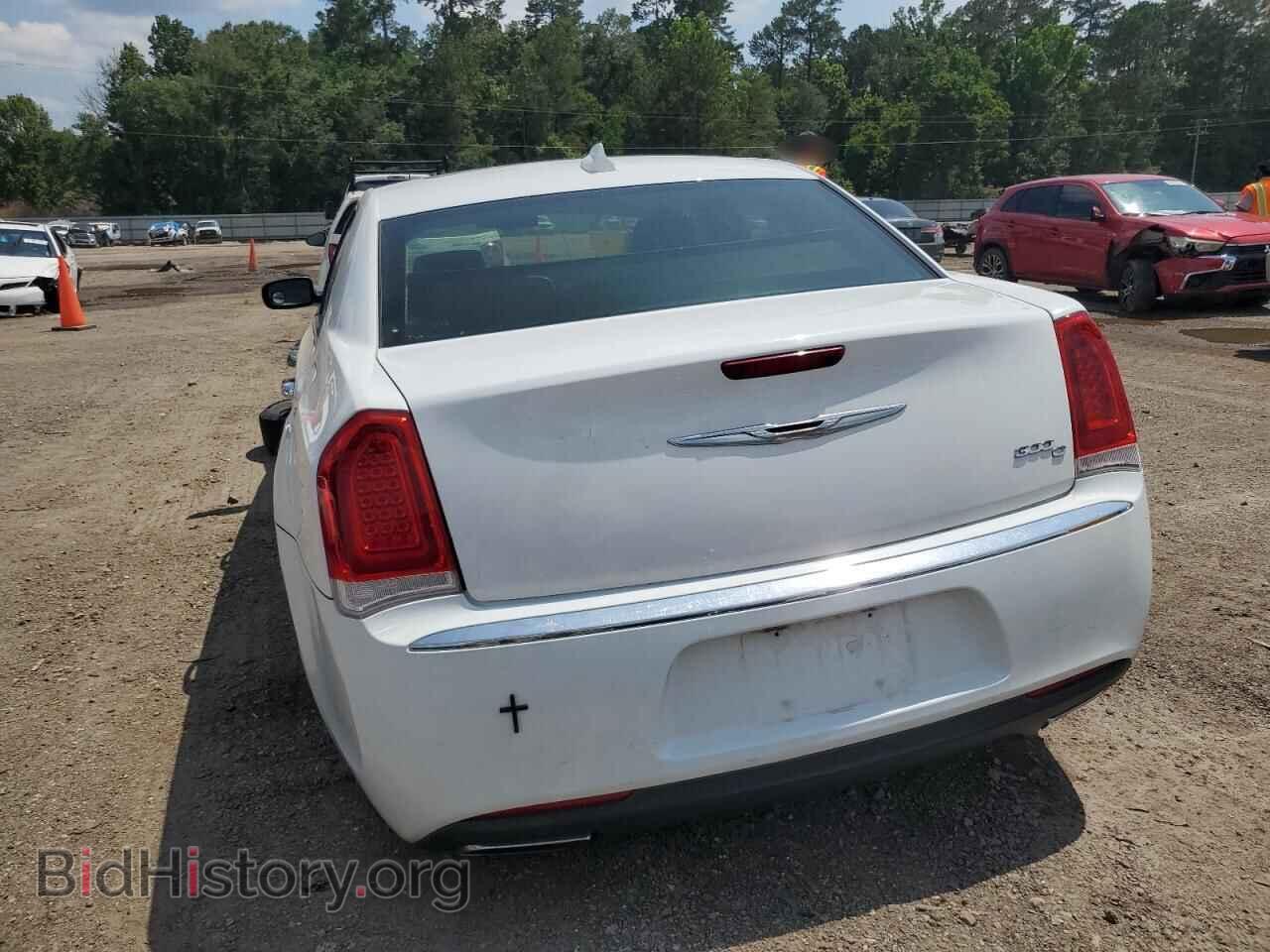 2016 CHRYSLER 300 - VIN: 2C3CCAEG5GH324569 - Фото 6
