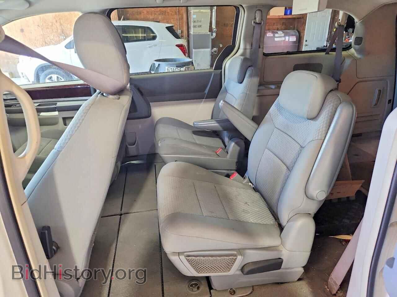 2010 CHRYSLER MINIVAN - VIN: 2A4RR5D16AR131979 - Фото 11