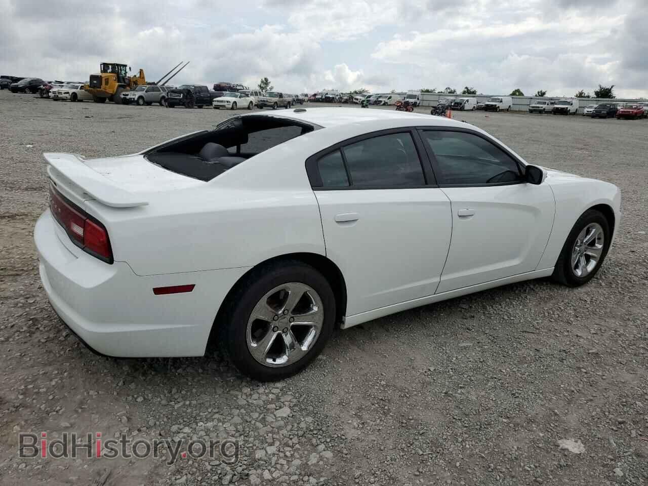 2011 DODGE CHARGER - VIN: 2B3CL3CGXBH567797 - Фото 3