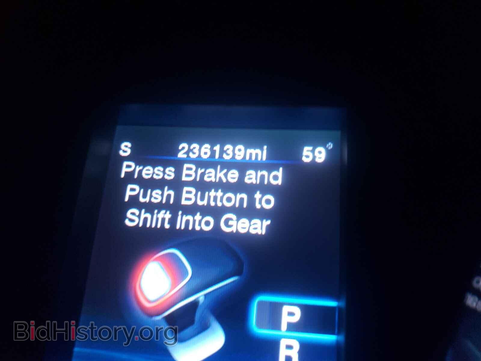 2012 CHRYSLER 300 - VIN: 2C3CCAHG4CH155229 - Фото 8