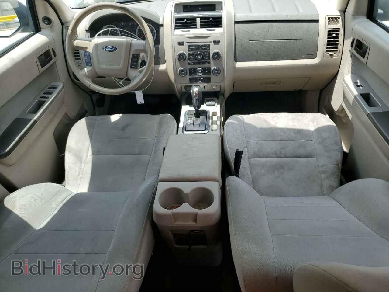 2011 FORD ESCAPE - VIN: 1FMCU5K31BKB86253 - Фото 8