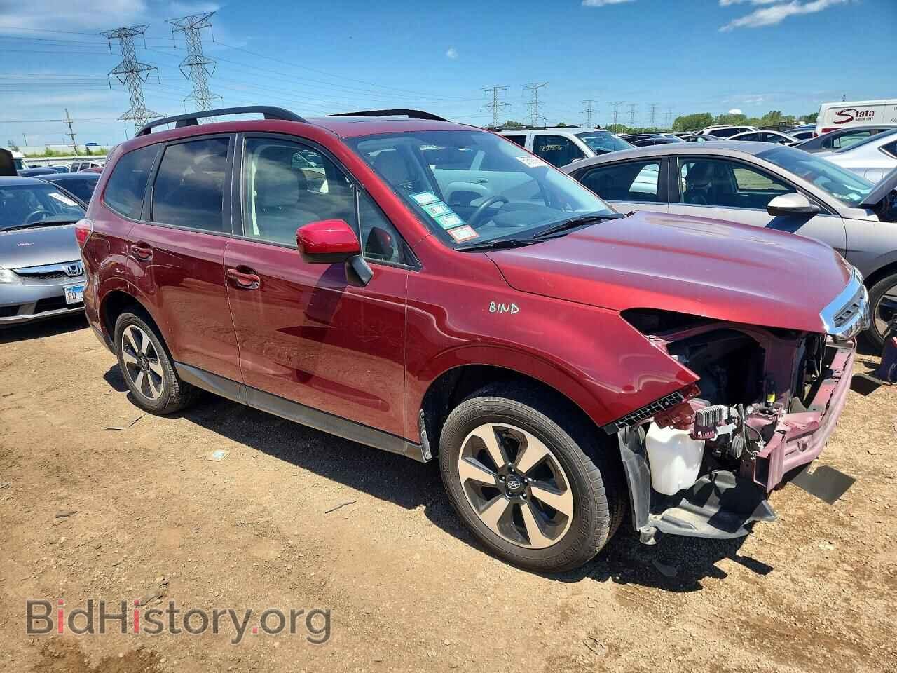 2017 SUBARU FORESTER - VIN: JF2SJAEC2HH557957 - Фото 4