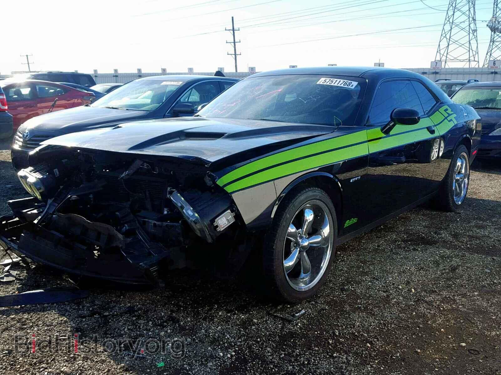 2015 DODGE CHALLENGER - VIN: 2C3CDZAT2FH707253 - Photo 2