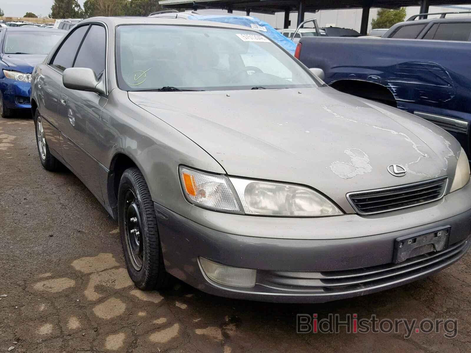 Фотография JT8BF22G3V0012310 - LEXUS ES300 1997