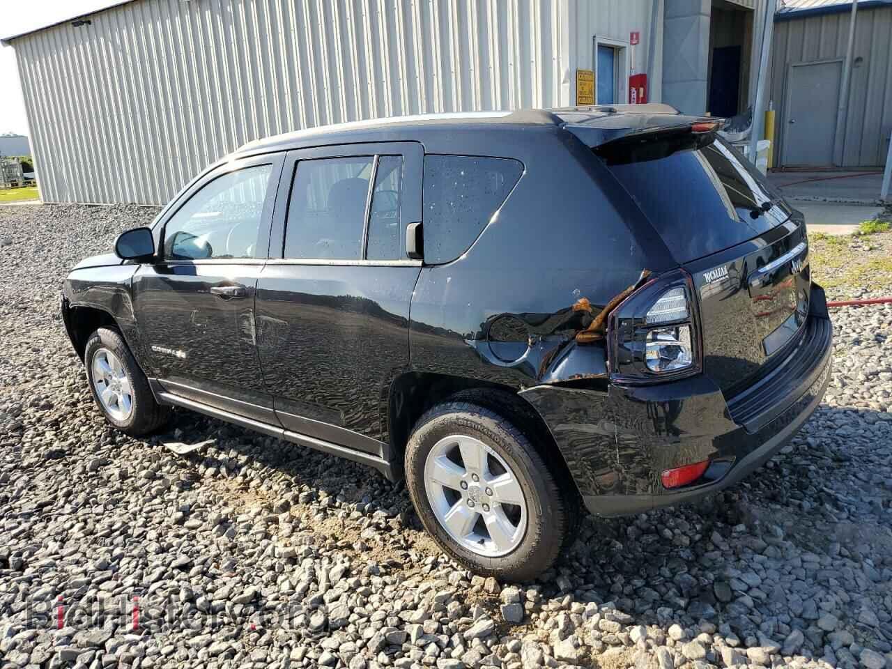 2014 JEEP COMPASS - VIN: 1C4NJCBA3ED643341 - Фото 2