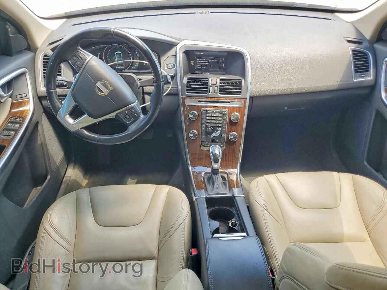 2014 VOLVO XC60 - VIN: YV4952DL1E2553533 - Фото 8