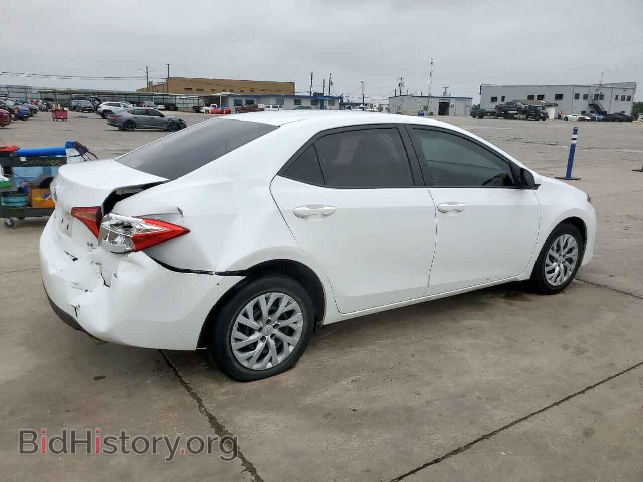 2018 TOYOTA COROLLA - VIN: 2T1BURHEXJC073286 - Фото 3