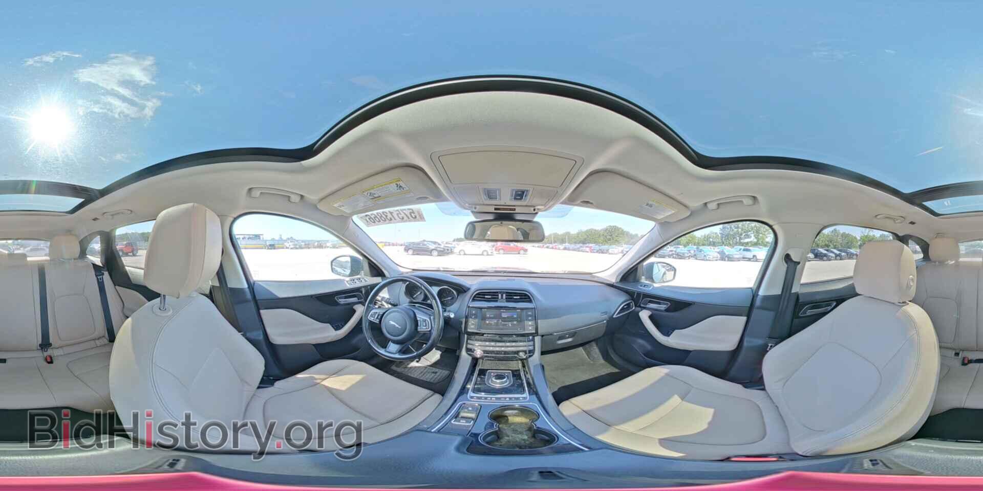 2017 JAGUAR F-PACE - VIN: SADCJ2BV2HA060175 - Фото 14