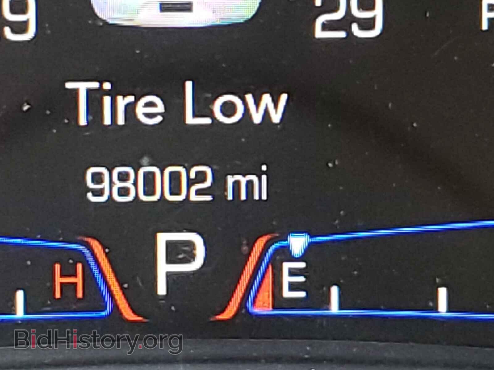 2016 CHRYSLER 300 - VIN: 2C3CCAAG9GH216509 - Фото 8