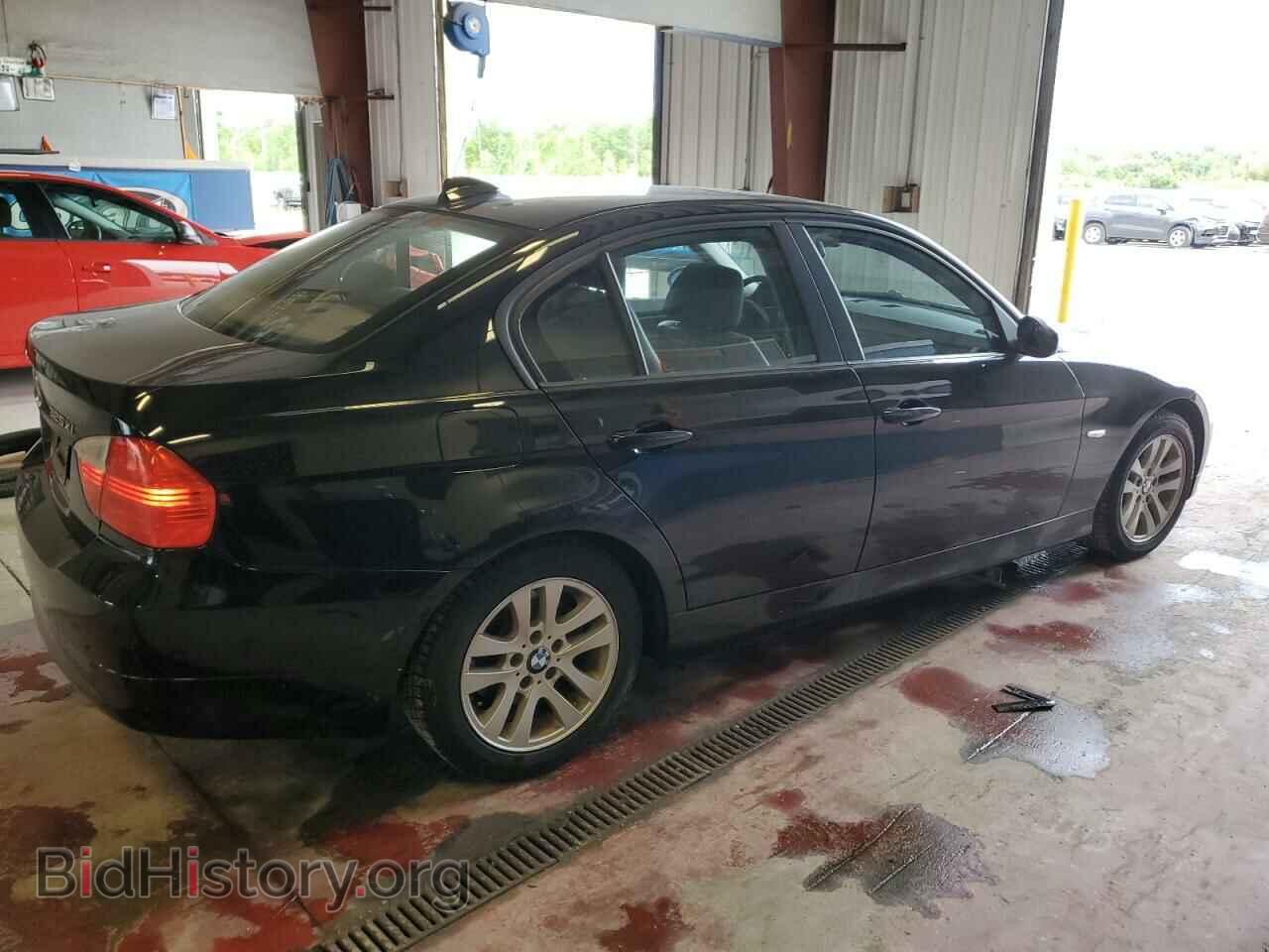 2006 BMW 3 SERIES - VIN: WBAVD13536KV08030 - Фото 3