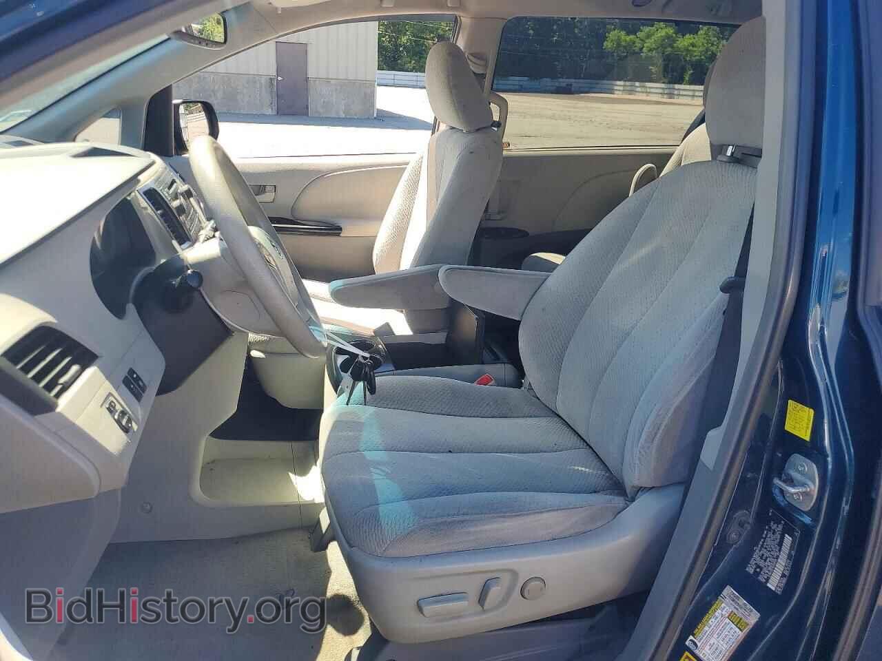 2011 TOYOTA SIENNA - VIN: 5TDKK3DC4BS038338 - Фото 7