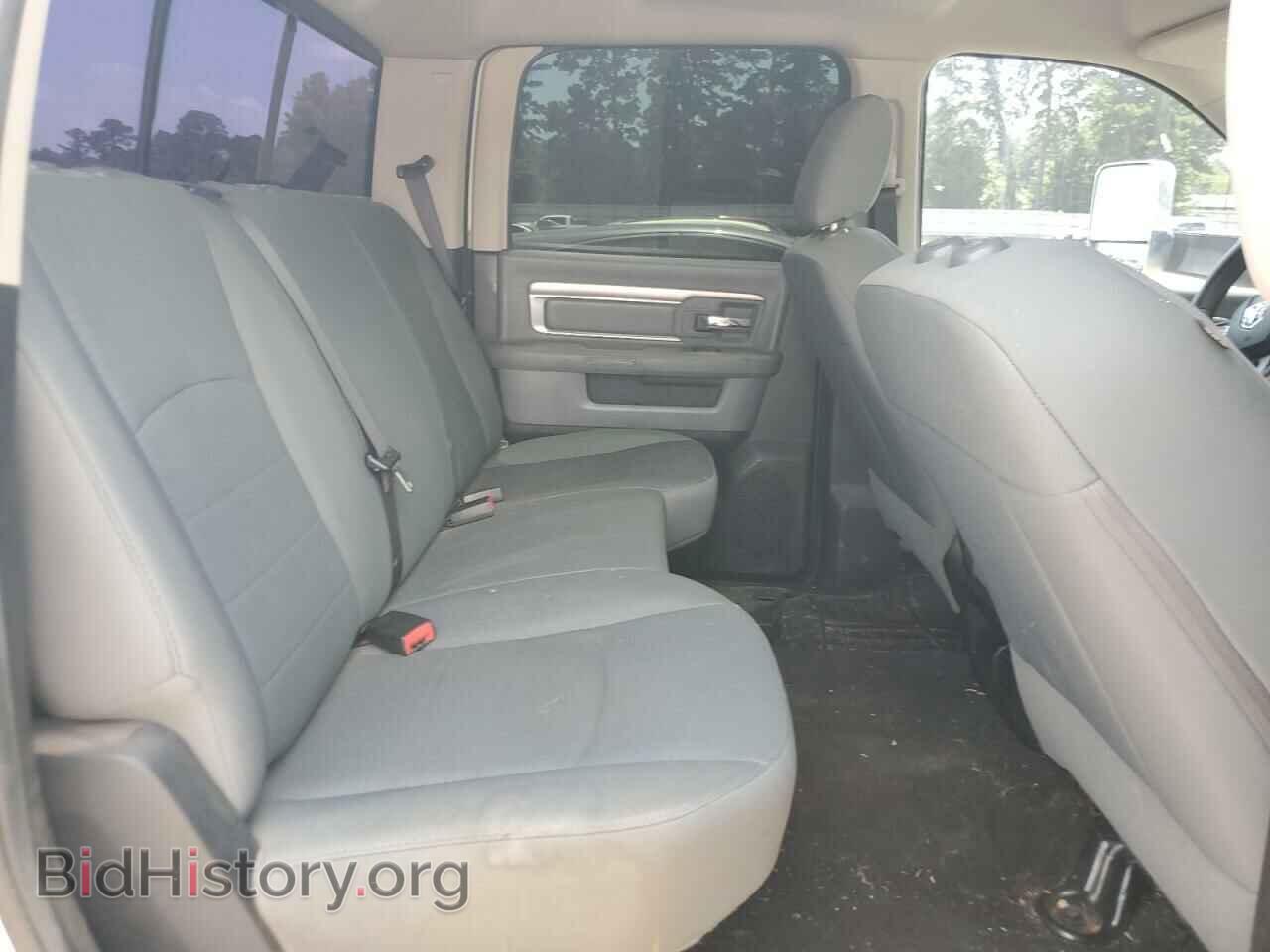 2017 RAM All Models - VIN: 3C6UR5DL2HG652657 - Photo 10