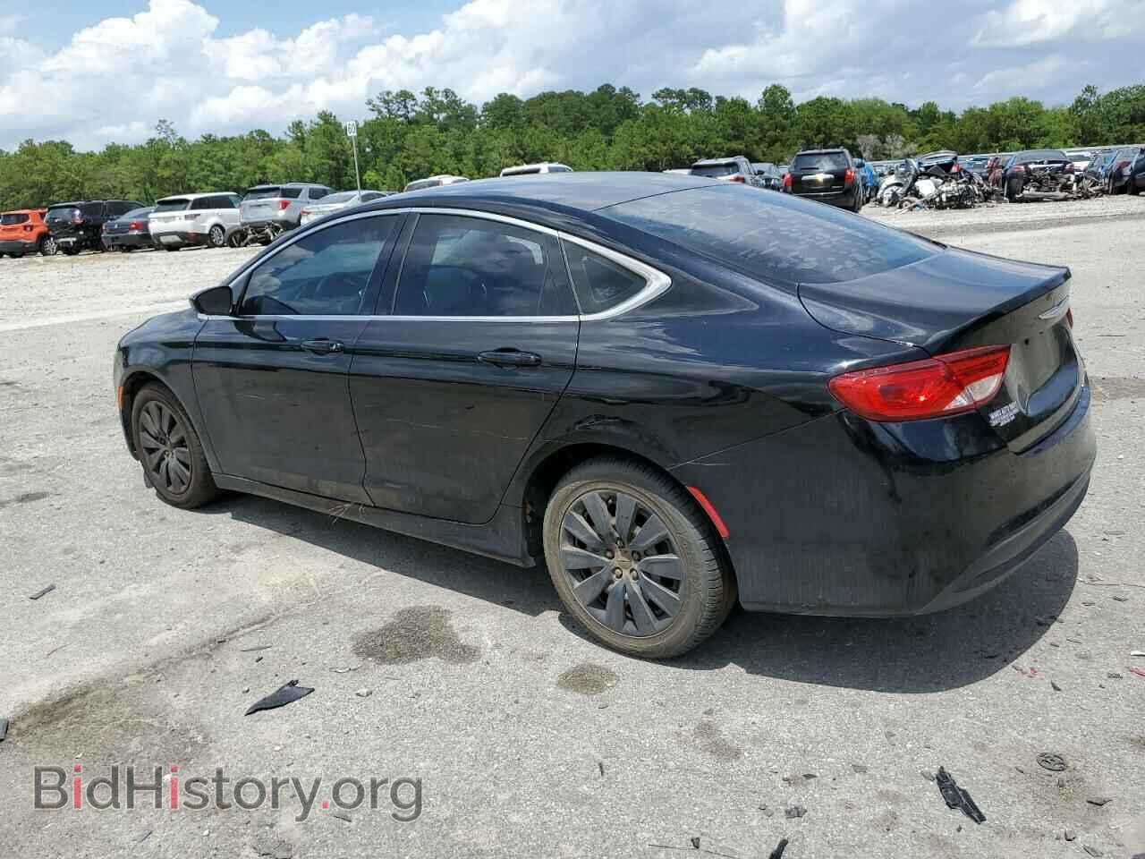2015 CHRYSLER 200 - VIN: 1C3CCCFB8FN622666 - Фото 2