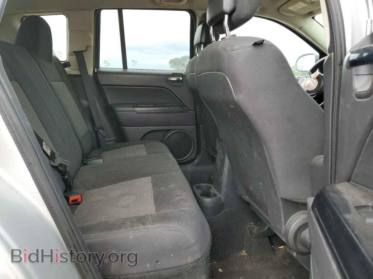 2011 JEEP COMPASS - VIN: 1J4NT1FB4BD176602 - Фото 10