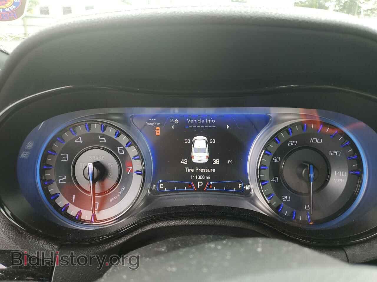 2018 CHRYSLER 300 - VIN: 2C3CCAGG4JH141541 - Фото 9
